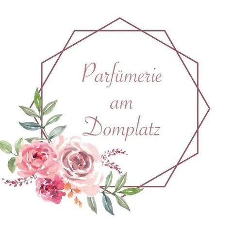 Logo der Parfümerie am Domplatz: Schriftzug in einem Achteck mit rosa Rosen und Blättern